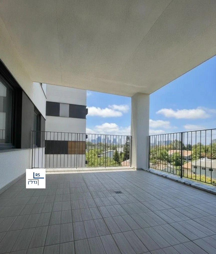 למכירה: דירת 4 חדרים בהדר יוסף, תל אביב-יפו – תמונה 1